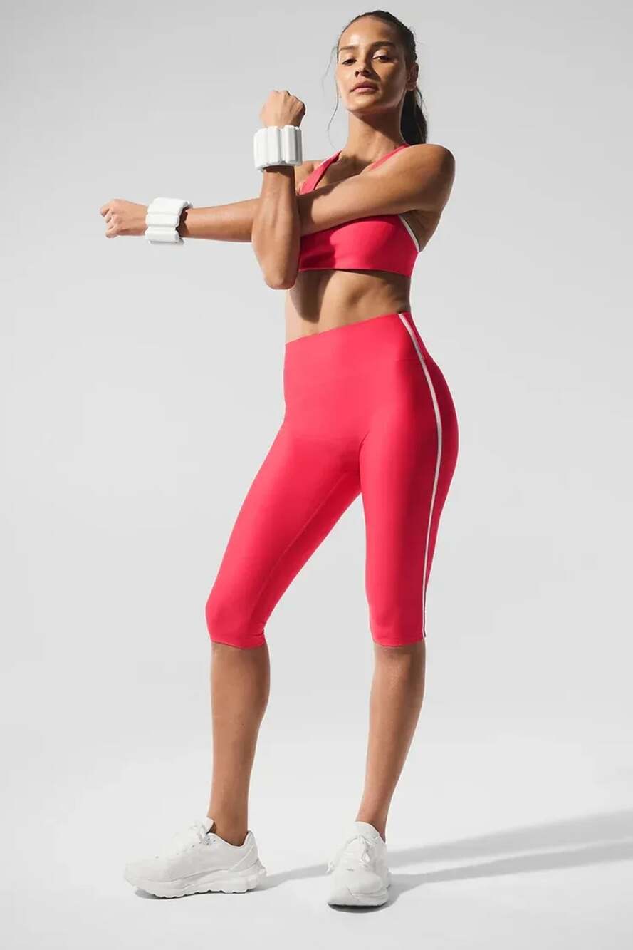 Alo Yoga Airlift High-Waist Super Sleek Contrast Capri Size XS Candy Red